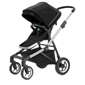 en svart thule sleek sittvagn i svartfärg